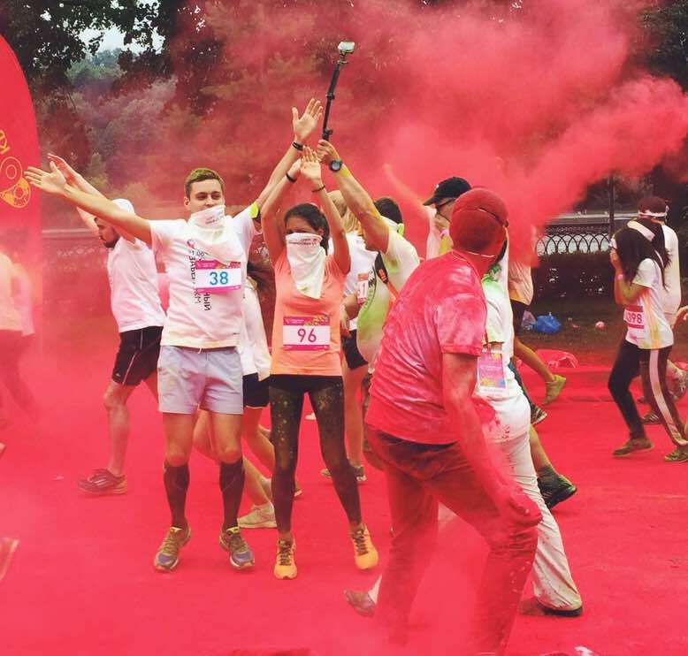 inKin Team Participating in Color Run