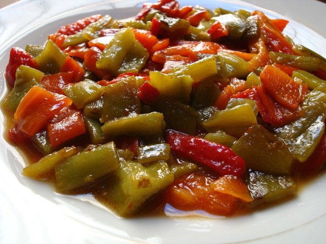 Moroccan Sweet Pepper Salad | inKin Fitness and Health Blog