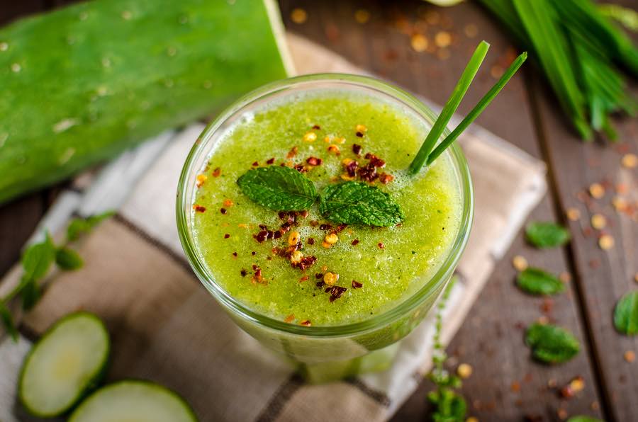 Healthy cucumber smoothie 